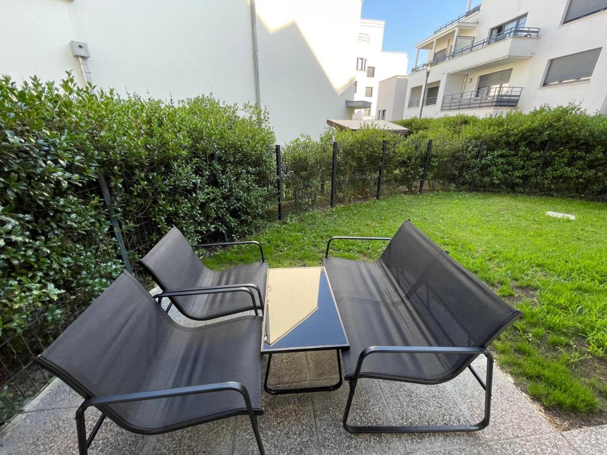 Anvi Dream Paris Disney Apartment เชสซี ภายนอก รูปภาพ